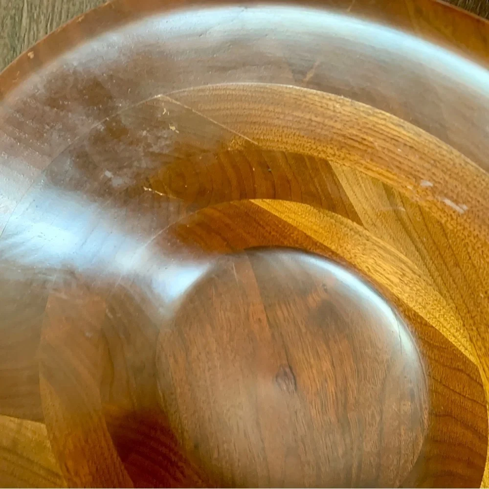 Vintage Mid. Century Walnut Salat Bowl 14”